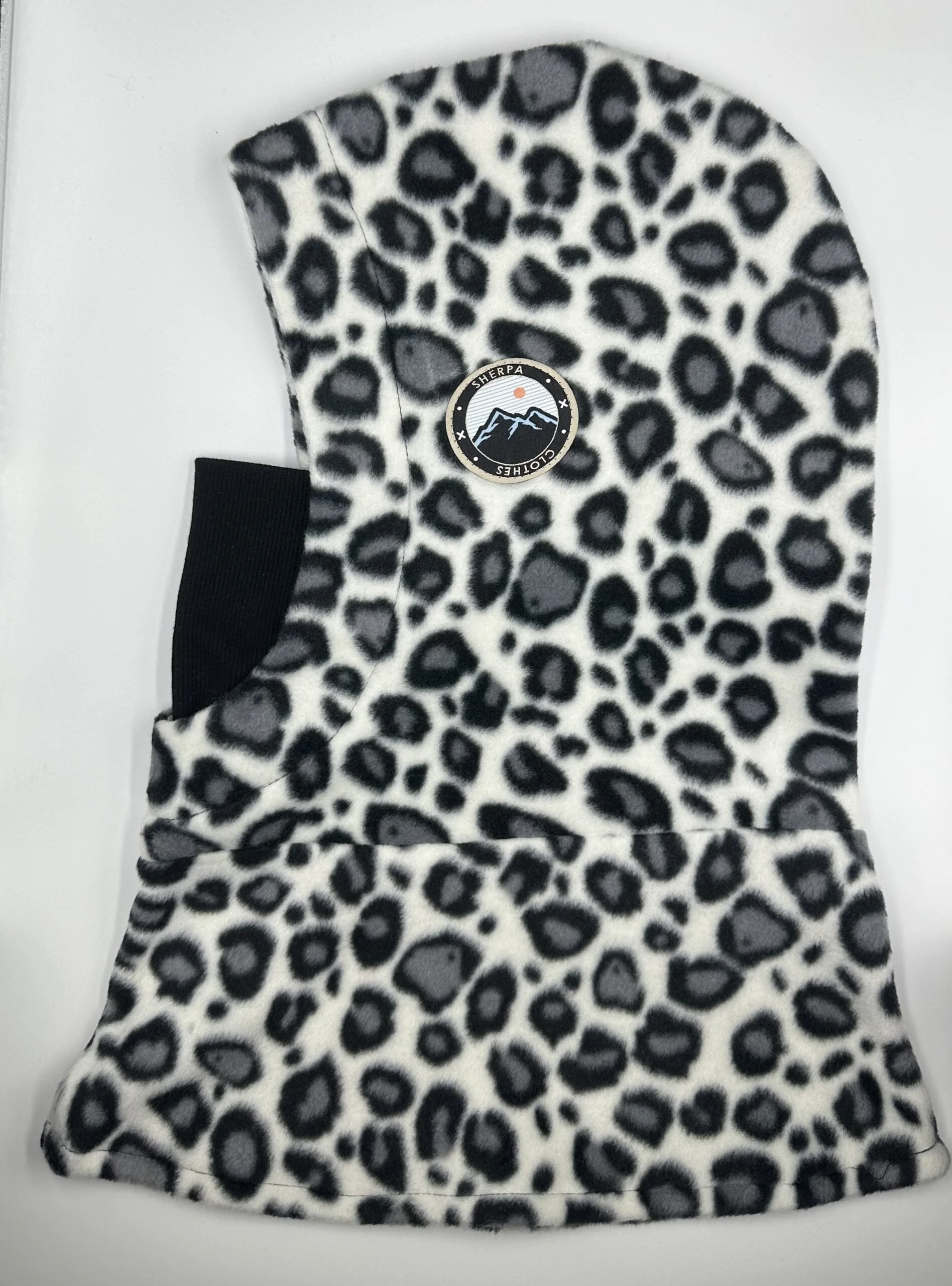 IMG_2603 Kaptur Sherpa Leo white&black BABY