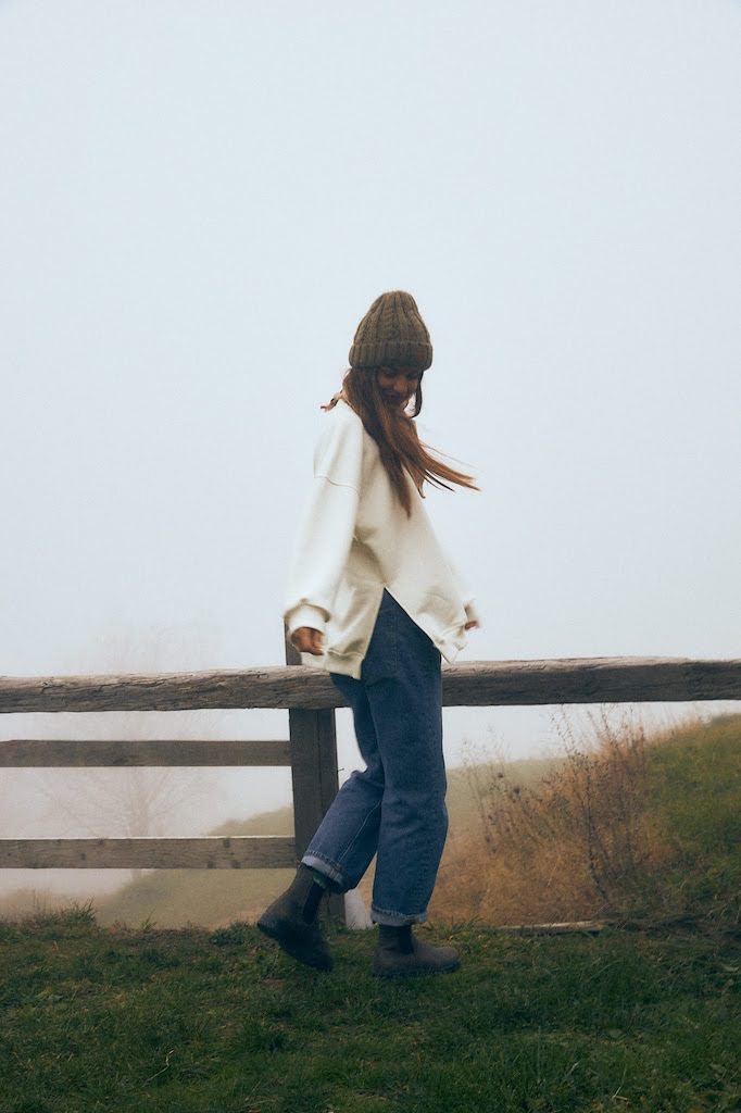 Bluza STAY WILD YOGA CHILD