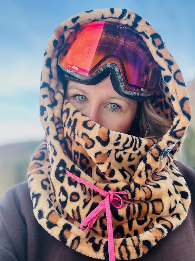 FLOW Sherpa Hoodie Leo